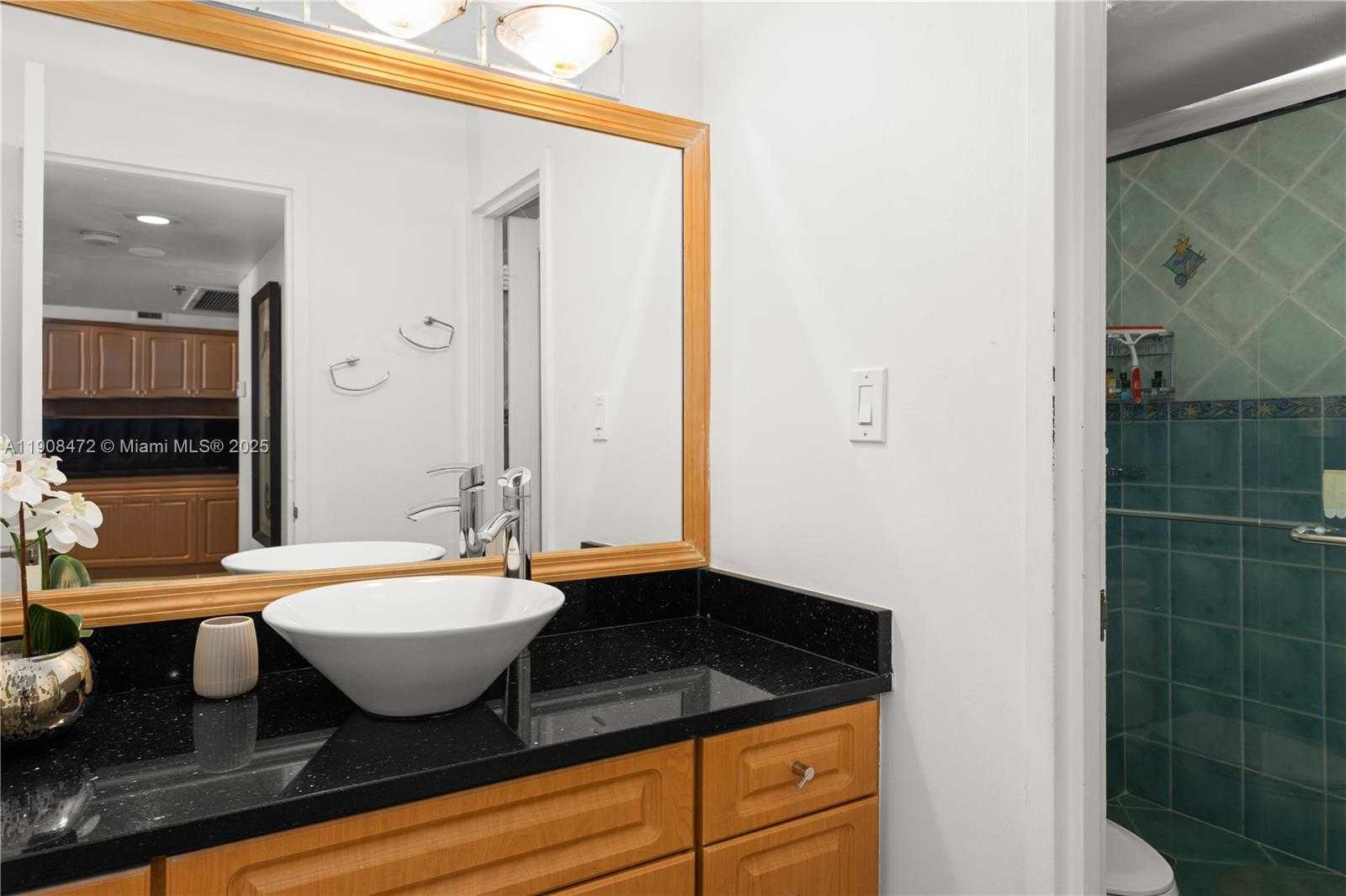 Small Image of 100 LINCOLN RD #702, Miami Beach Number 25