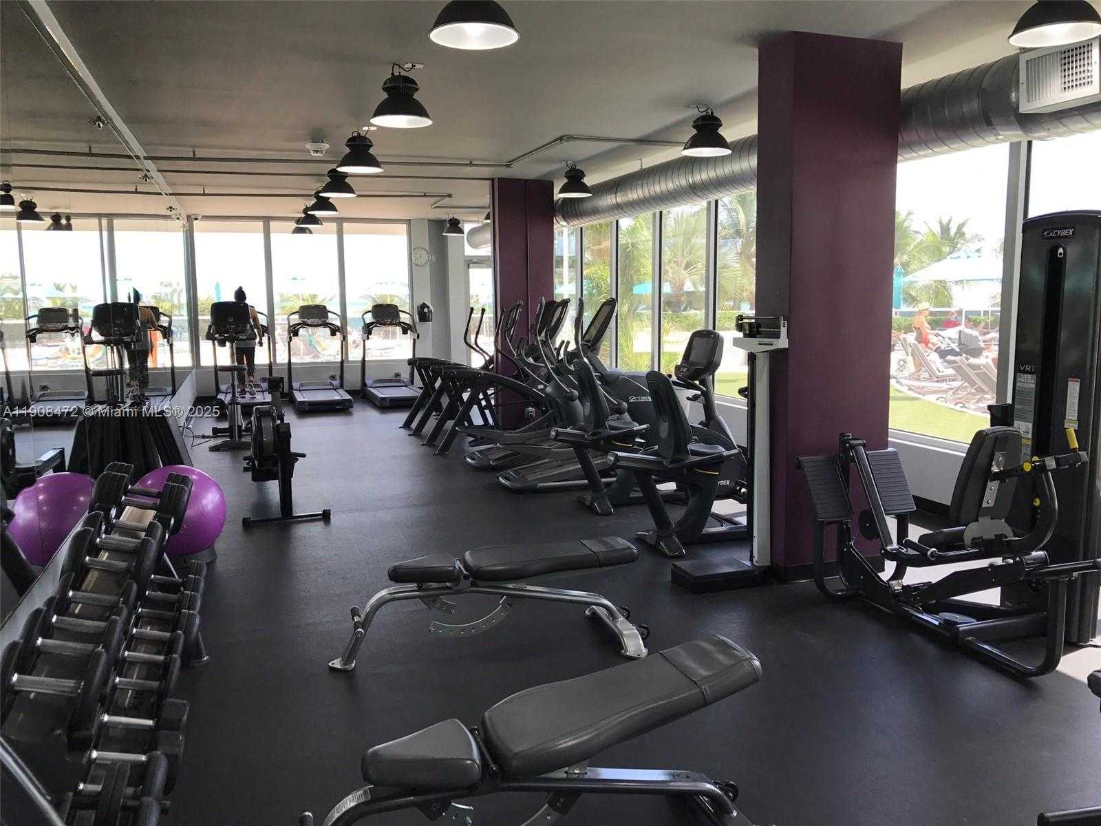 Small Image of 100 LINCOLN RD #702, Miami Beach Number 47