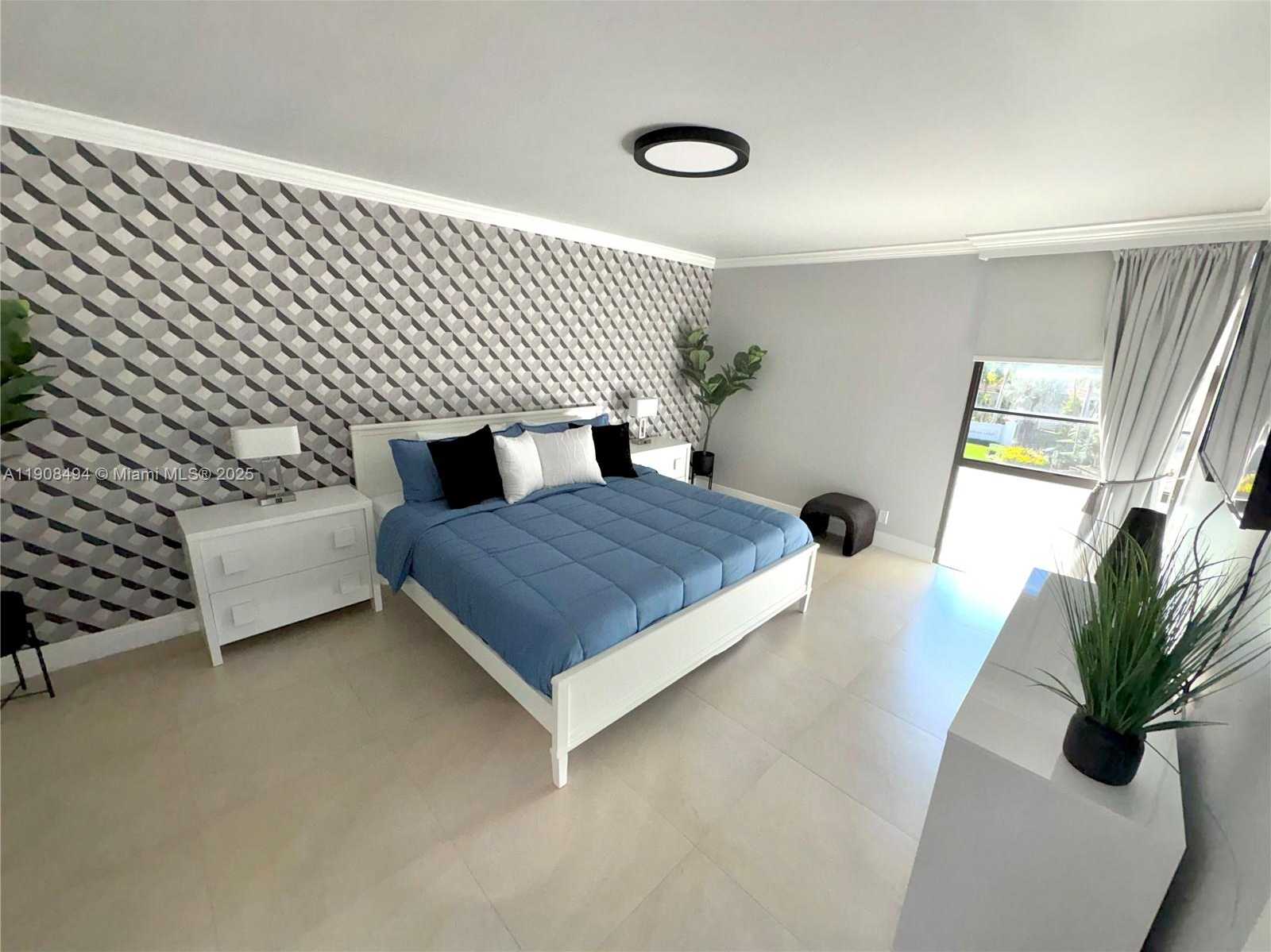 Small Image of 20500 WEST COUNTRY CLUB DR #501, Aventura Number 7