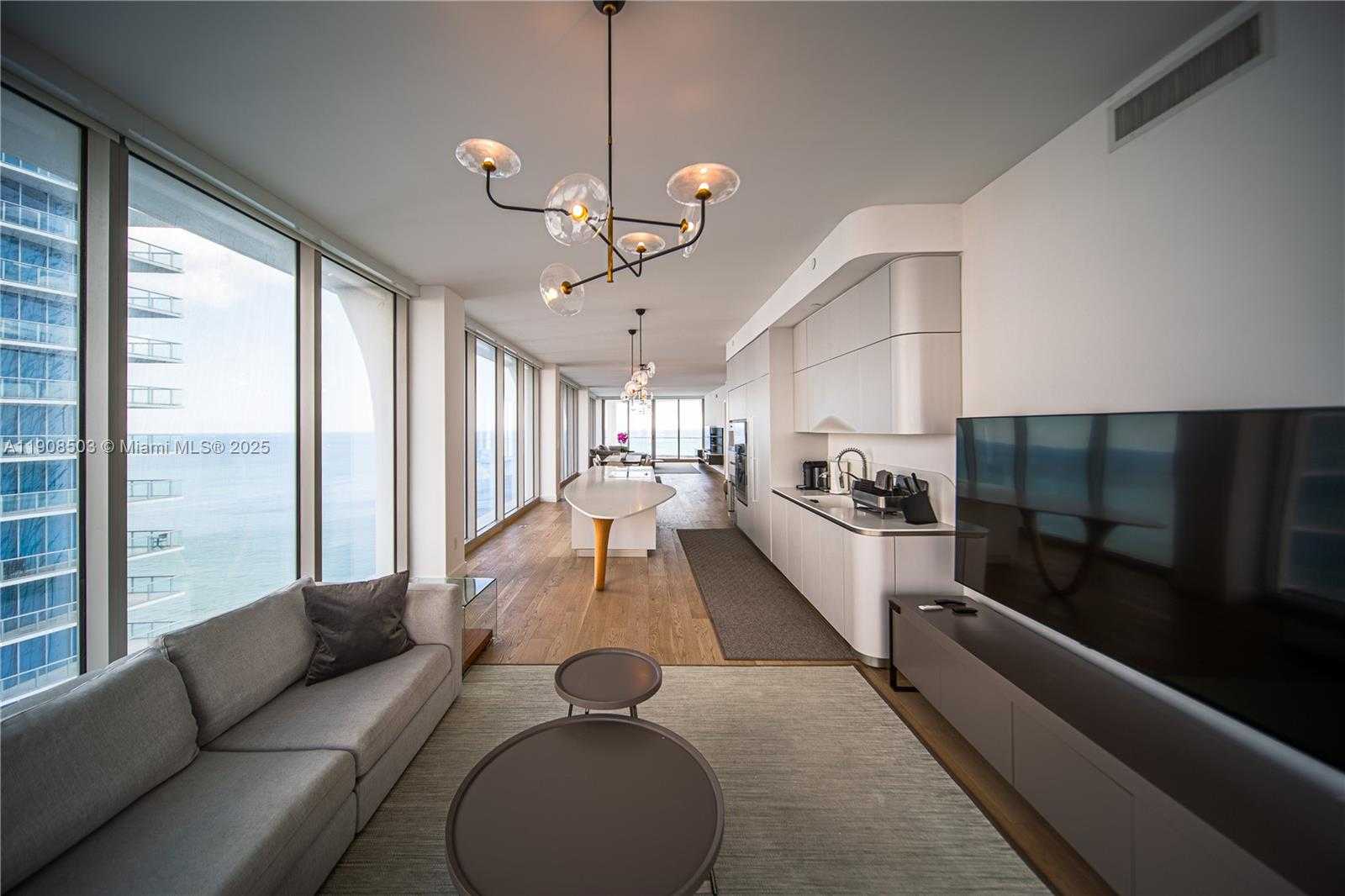 Small Image of 16901 COLLINS AVE #2005, Sunny Isles Beach Number 12