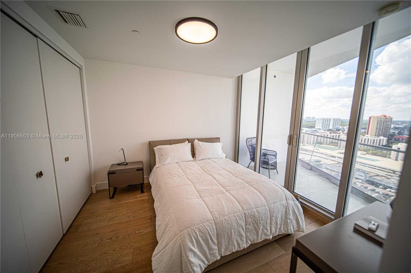 Small Image of 16901 COLLINS AVE #2005, Sunny Isles Beach Number 15