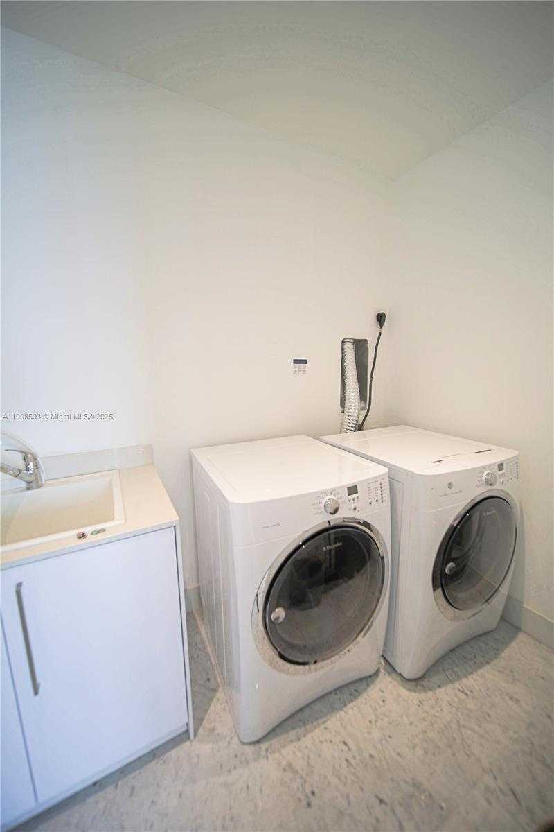 Small Image of 16901 COLLINS AVE #2005, Sunny Isles Beach Number 18