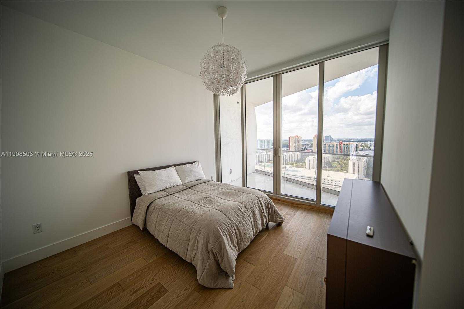 Small Image of 16901 COLLINS AVE #2005, Sunny Isles Beach Number 22