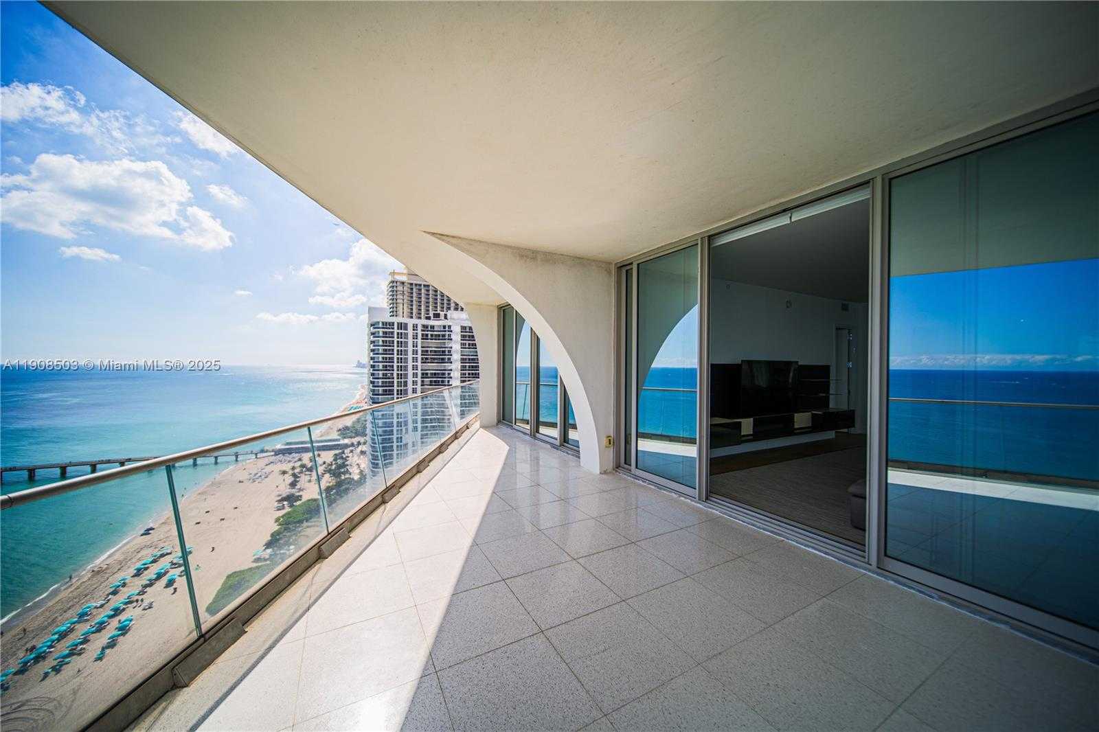 Small Image of 16901 COLLINS AVE #2005, Sunny Isles Beach Number 7