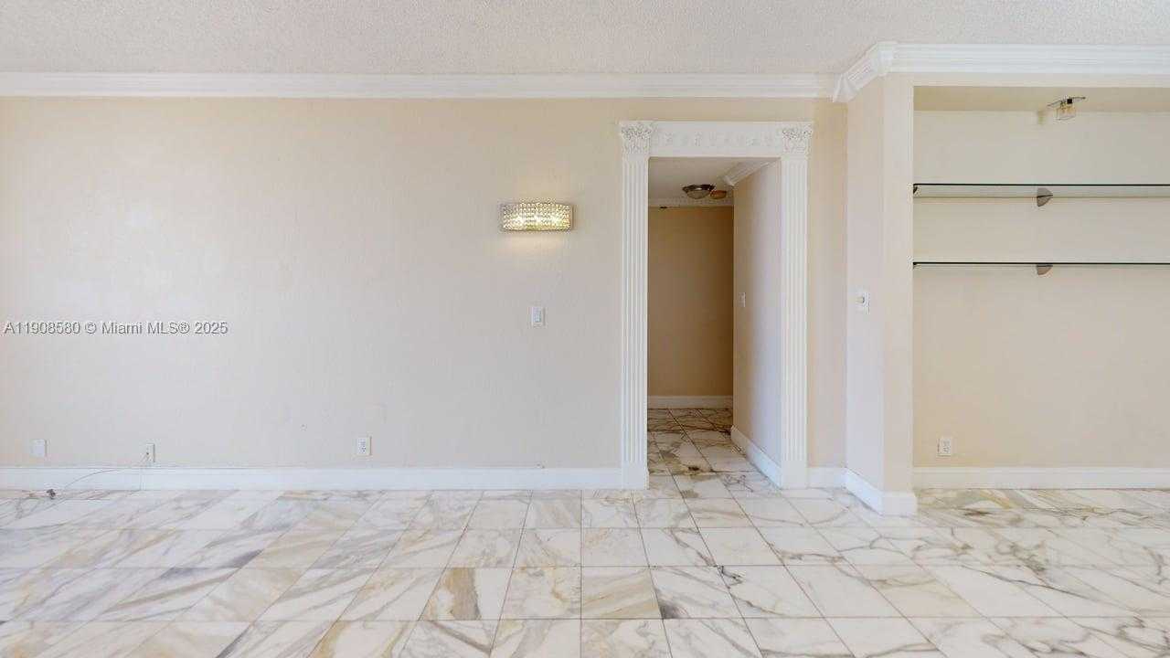 Small Image of 600 THREE ISLANDS BLVD #721, Hallandale Beach Number 10