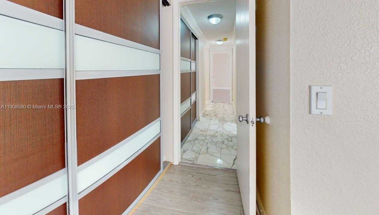 Small Image of 600 THREE ISLANDS BLVD #721, Hallandale Beach Number 17