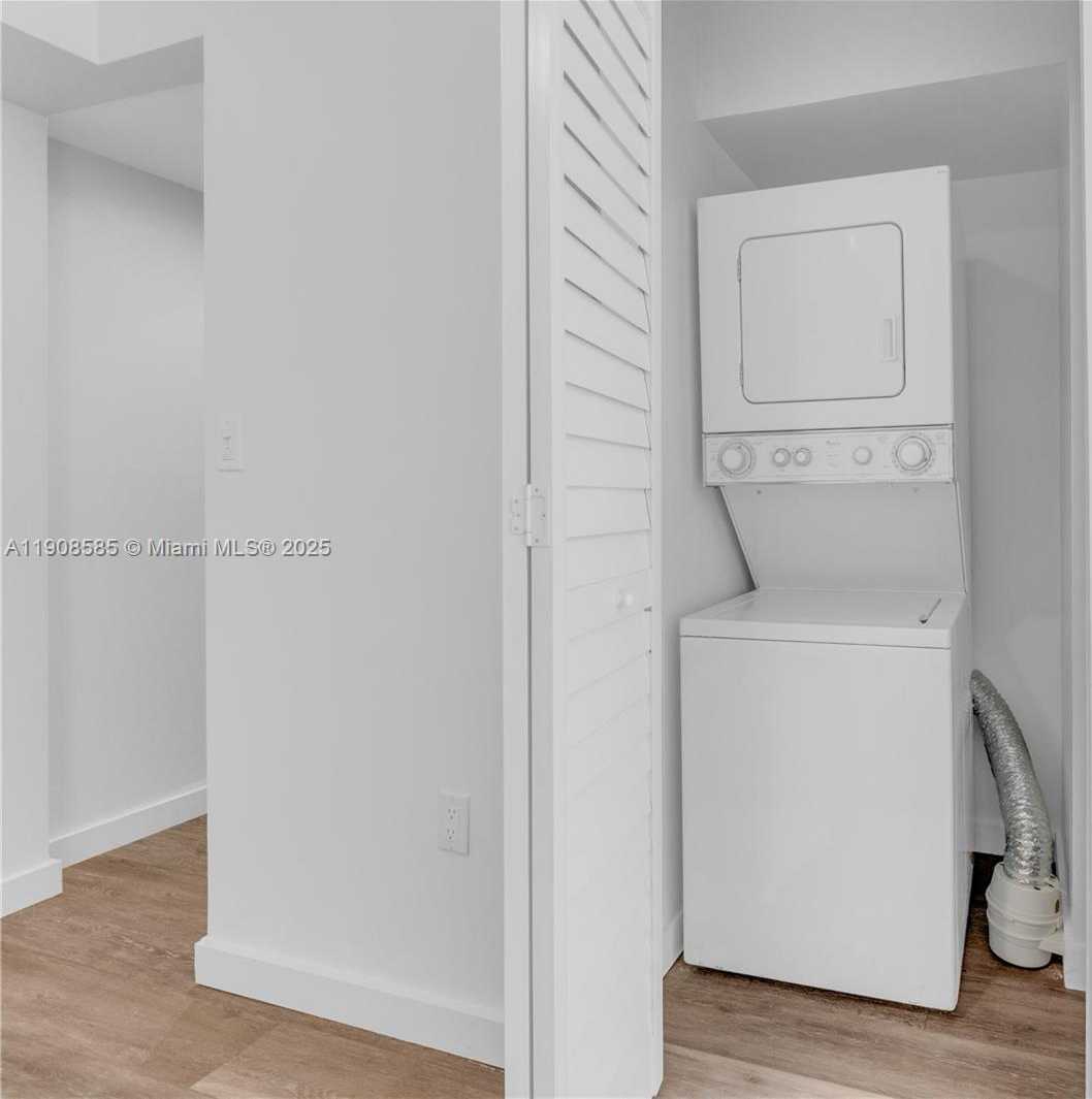 Small Image of 4709 NORTH WEST 7TH ST #204-9, Miami Number 7