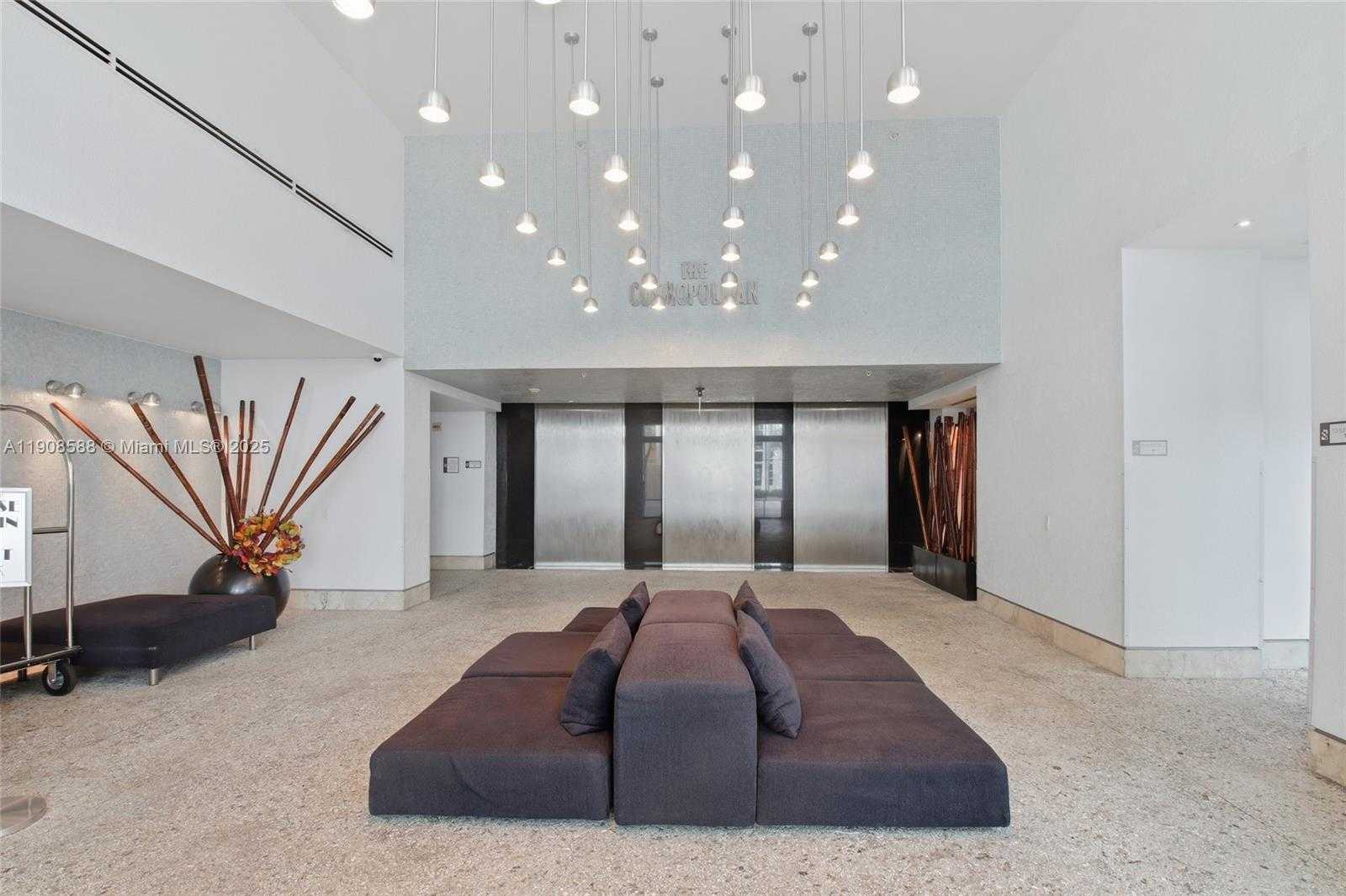 Small Image of 110 WASHINGTON AVE #2420, Miami Beach Number 18