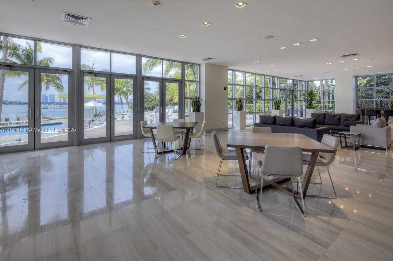 Small Image of 1330 WEST AVE #1511, Miami Beach Number 26
