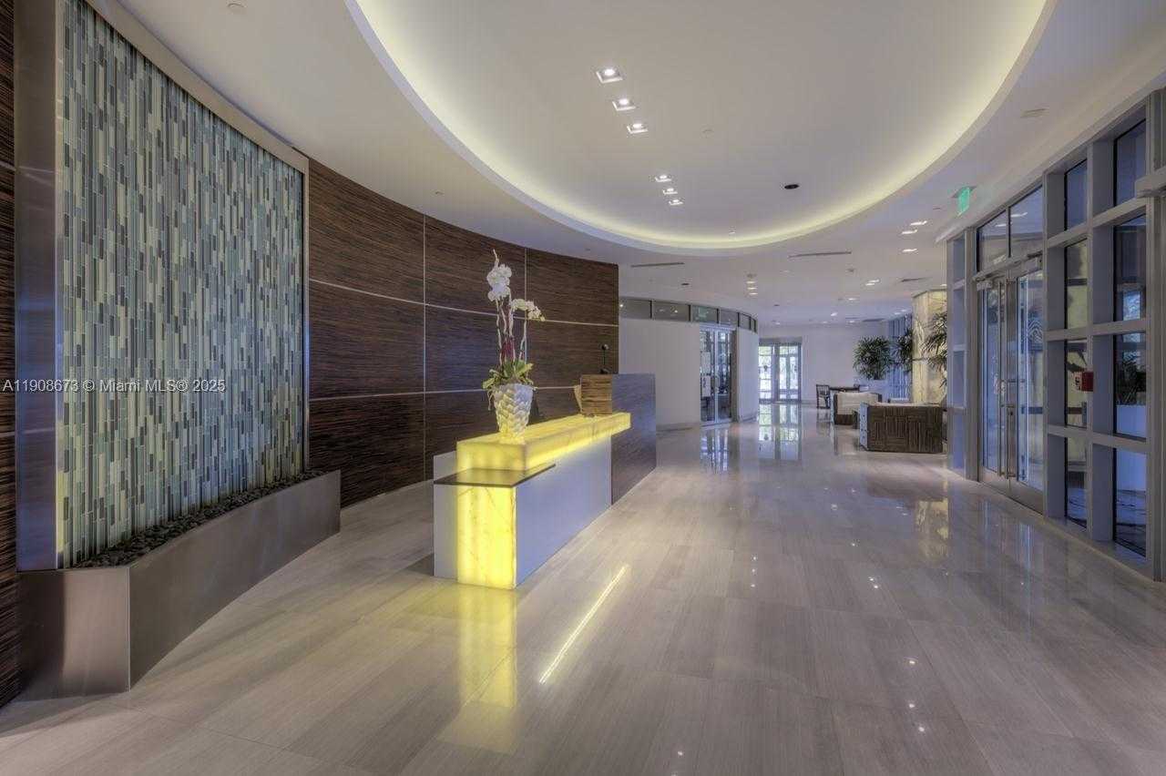 Small Image of 1330 WEST AVE #1511, Miami Beach Number 27