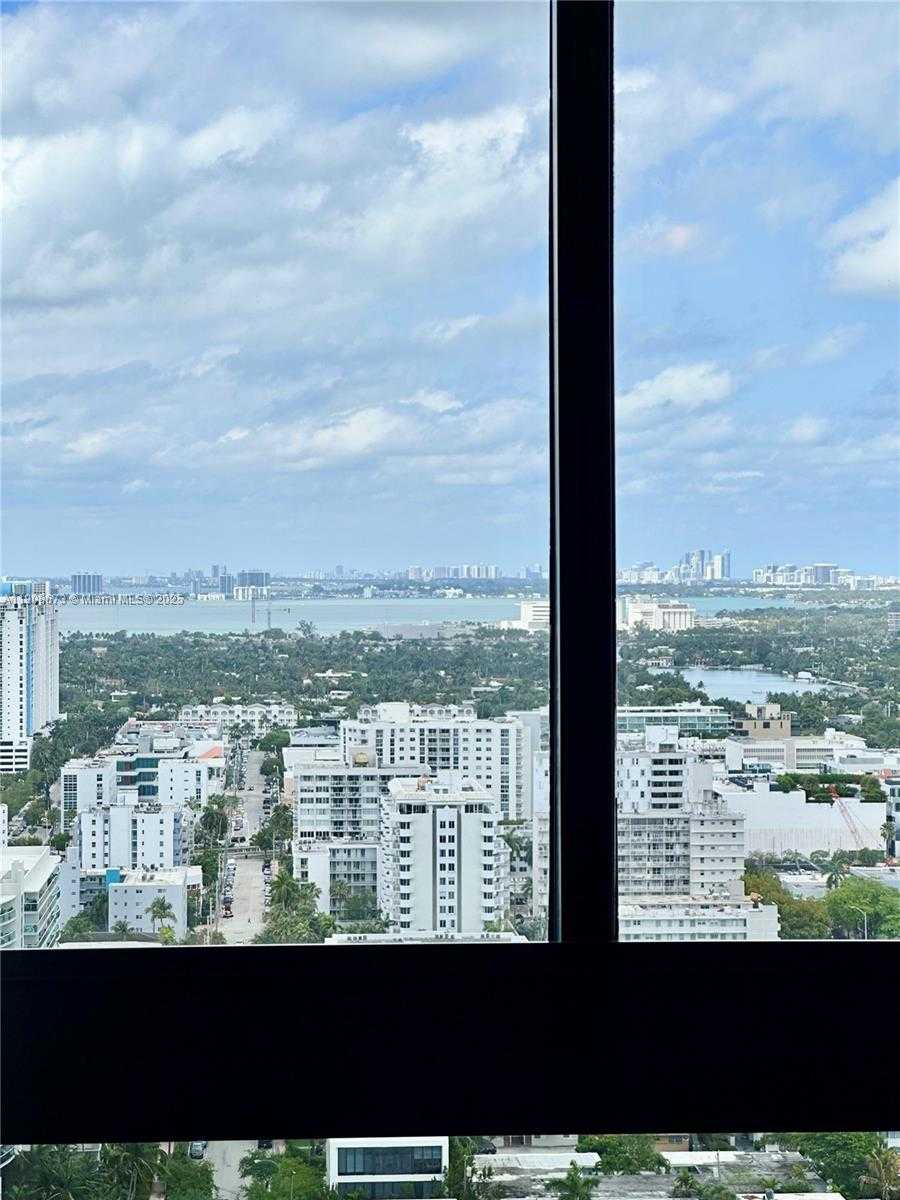 Small Image of 1330 WEST AVE #1511, Miami Beach Number 32