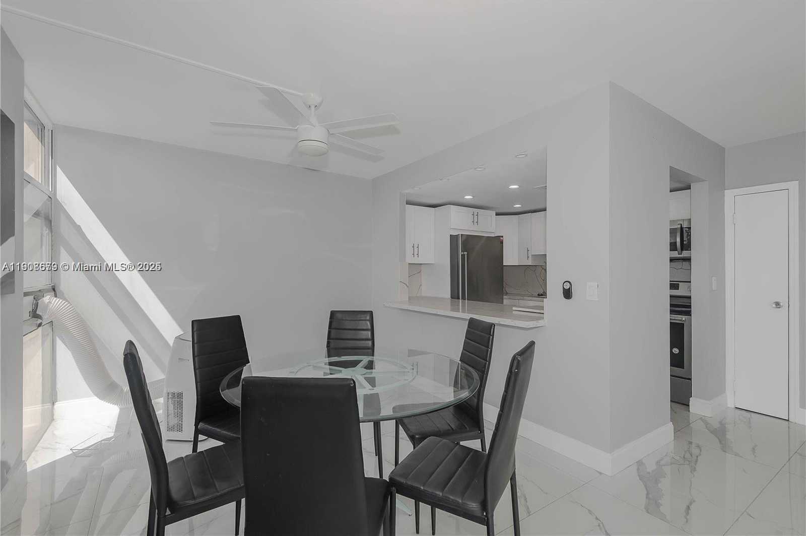 Small Image of 20301 WEST COUNTRY CLUB DR #1221, Aventura Number 11