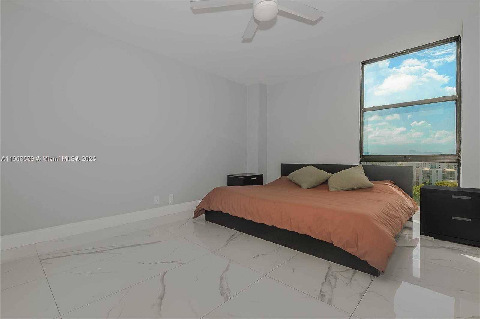 Small Image of 20301 WEST COUNTRY CLUB DR #1221, Aventura Number 12