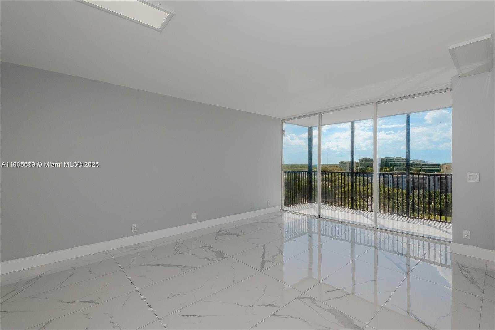 Small Image of 20301 WEST COUNTRY CLUB DR #1221, Aventura Number 27