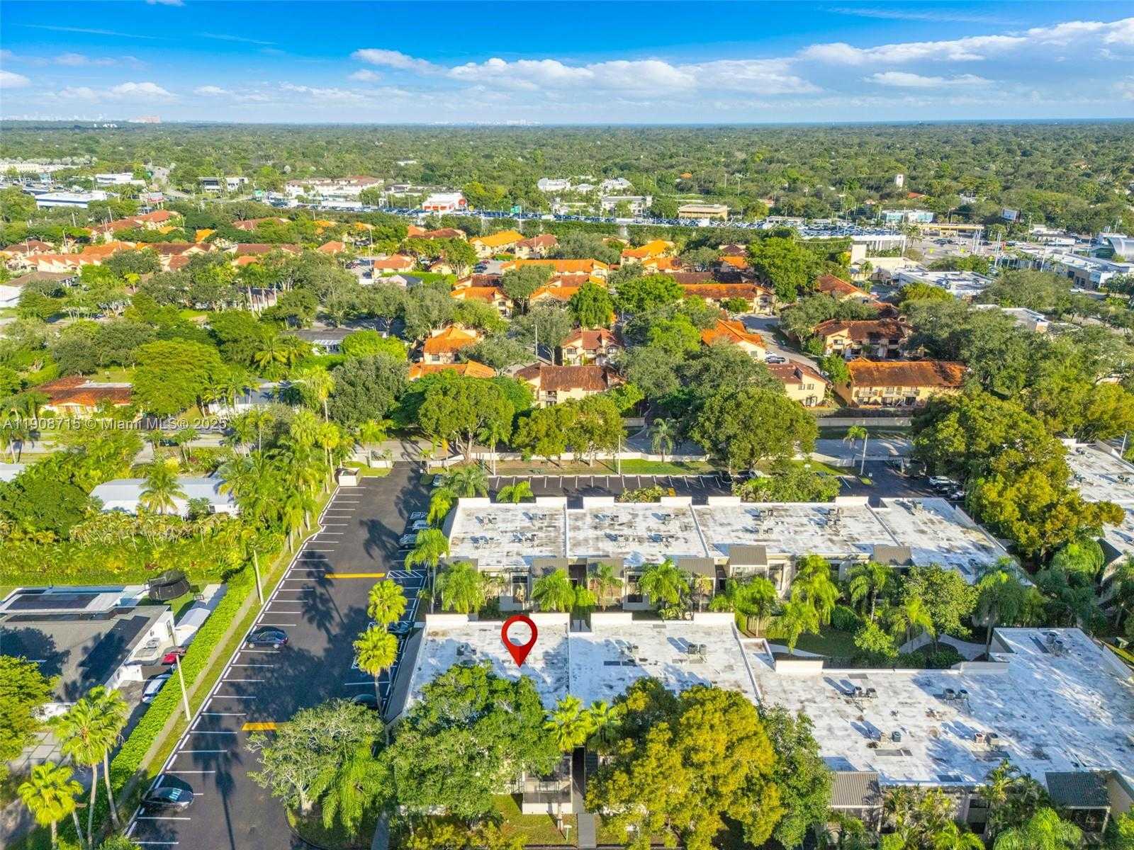 Small Image of 7929 104TH ST, #111E, Miami Number 21