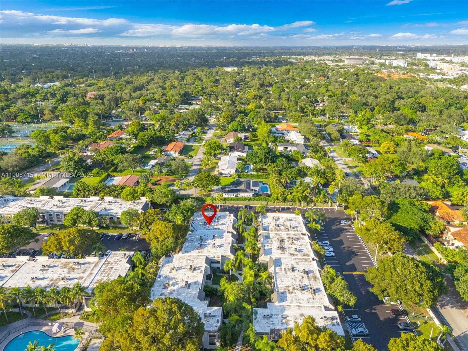 Small Image of 7929 104TH ST, #111E, Miami Number 22