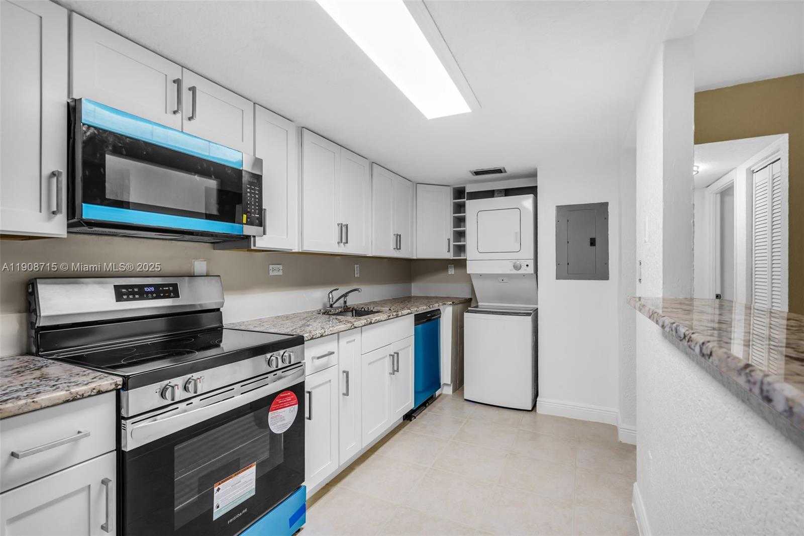 Small Image of 7929 104TH ST, #111E, Miami Number 9