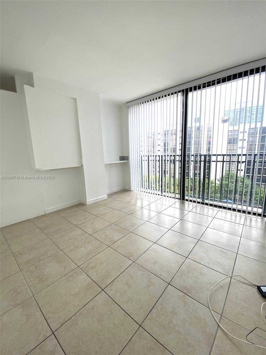 Small Image of 17011 NORTH BAY RD #711, Sunny Isles Beach Number 17