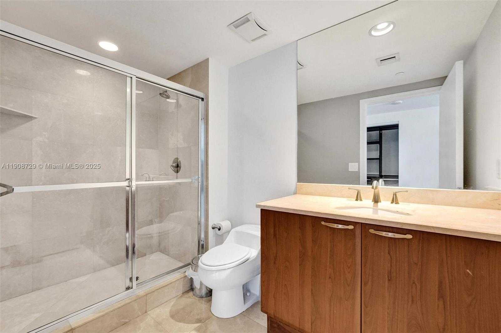 Small Image of 3301 NORTH EAST 183RD ST #2007, Aventura Number 19