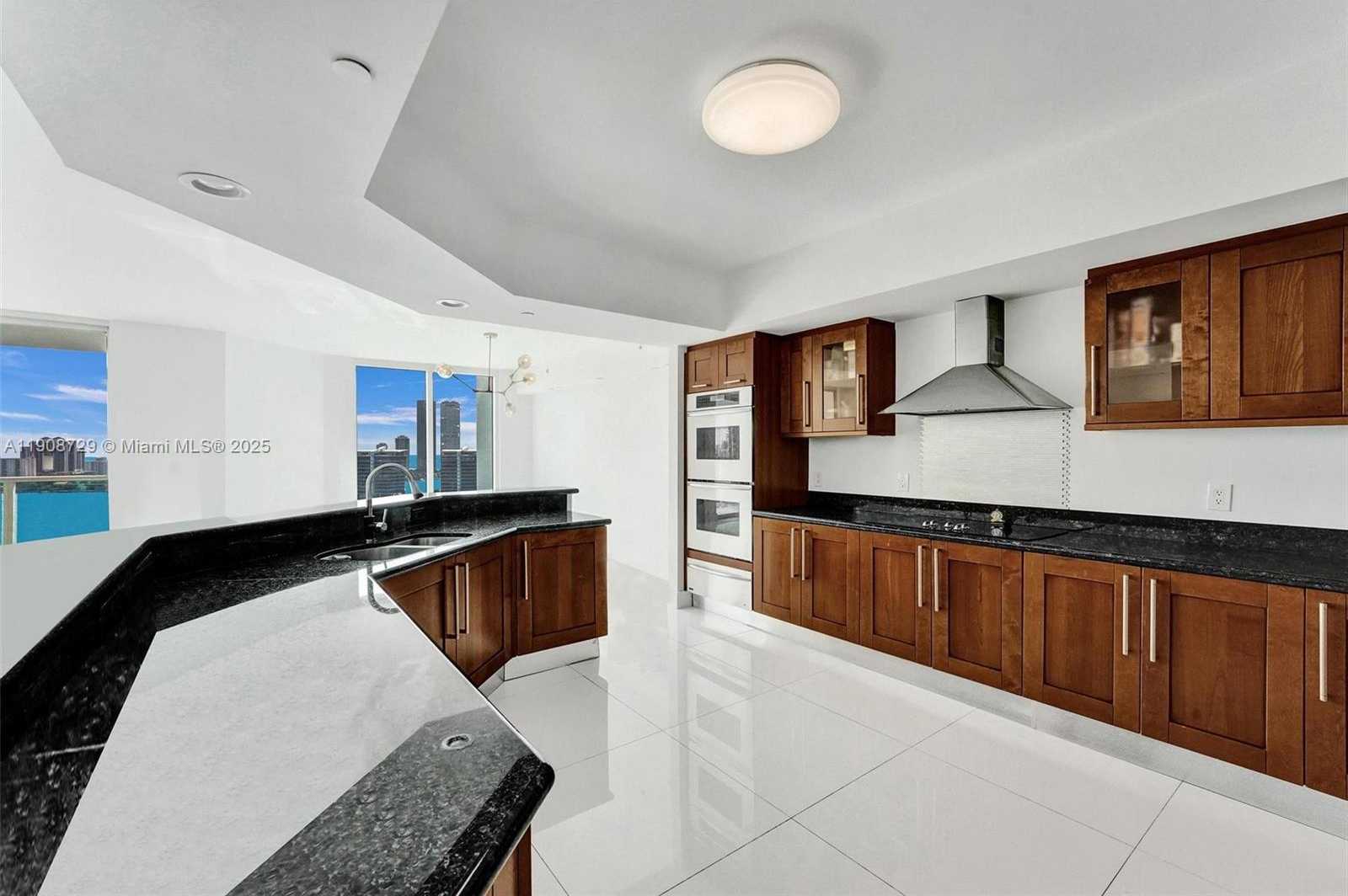 Small Image of 3301 NORTH EAST 183RD ST #2007, Aventura Number 7