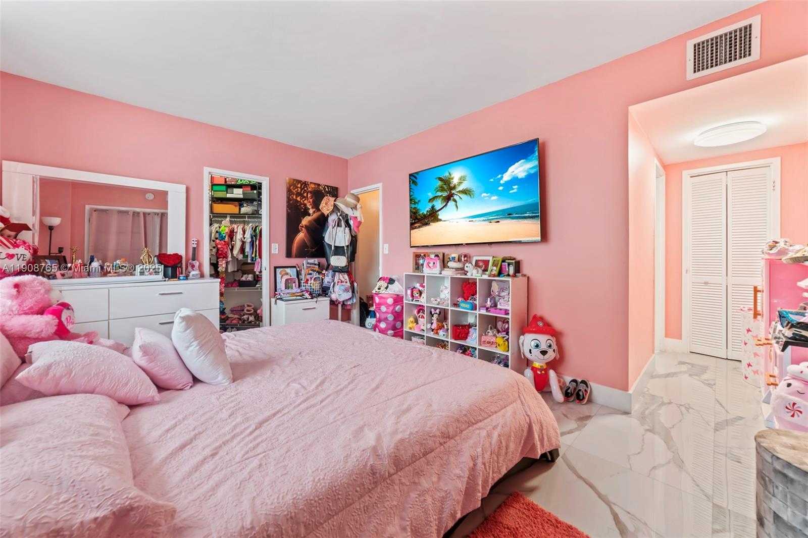 Small Image of 3725 SOUTH OCEAN DR #716, Hollywood Number 20