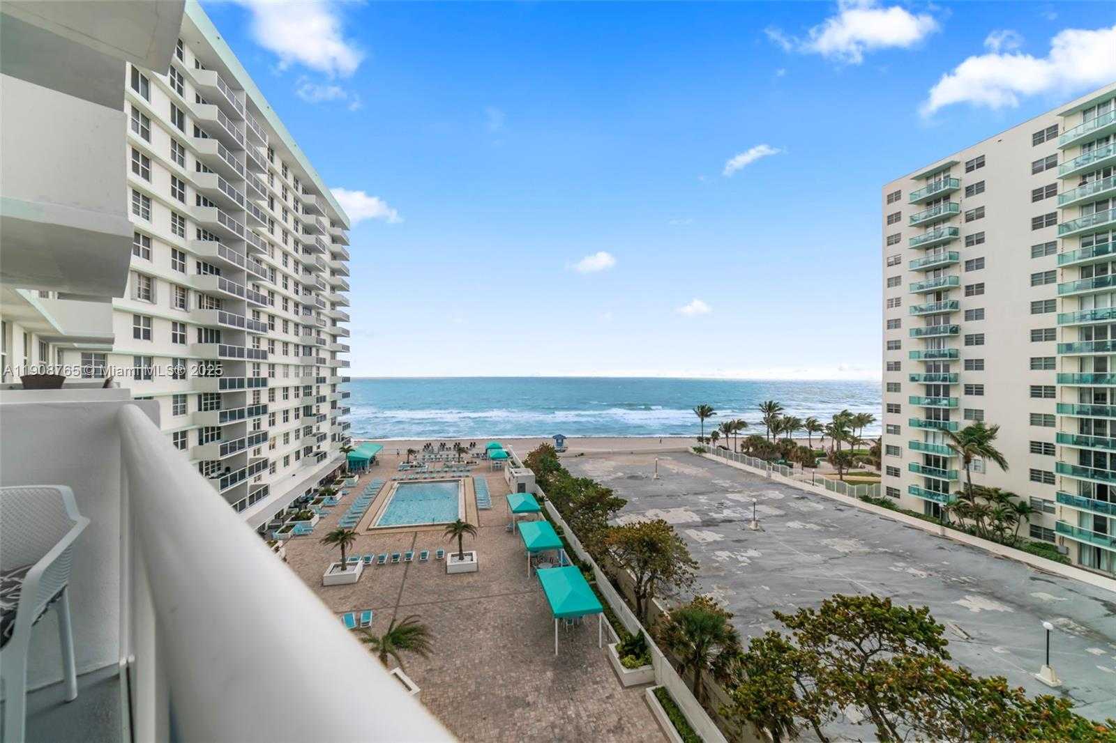 Small Image of 3725 SOUTH OCEAN DR #716, Hollywood Number 7