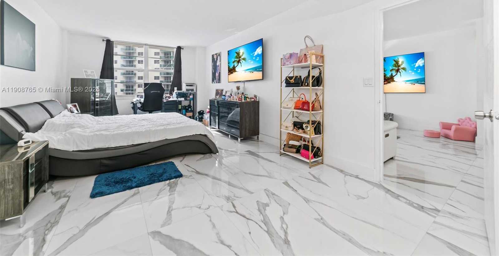 Small Image of 3725 SOUTH OCEAN DR #716, Hollywood Number 9