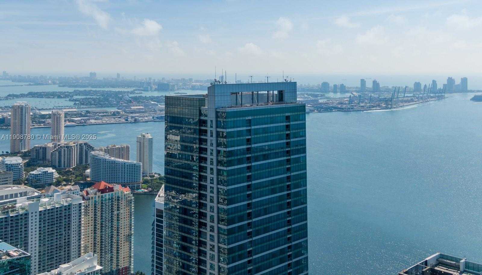 Small Image of 1425 BRICKELL AVE #65C, Miami Number 1