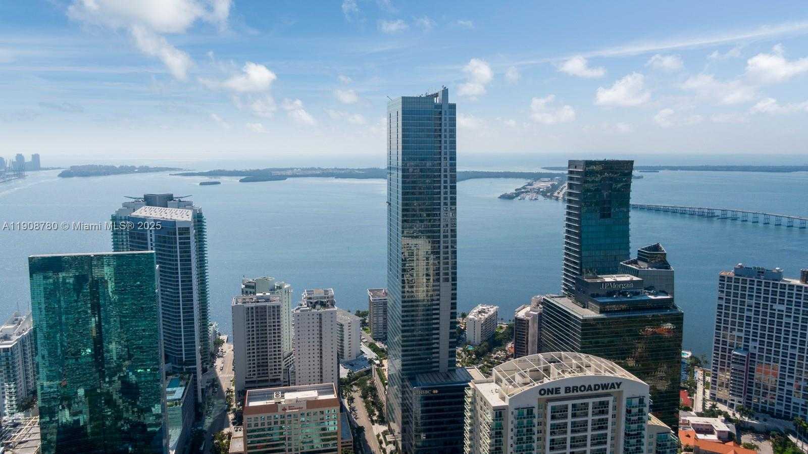 Small Image of 1425 BRICKELL AVE #65C, Miami Number 3