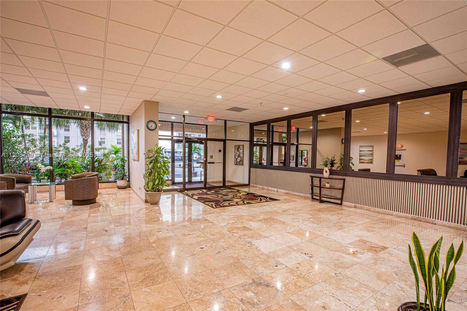 Small Image of 437 GOLDEN ISLES DR #9B-C, Hallandale Beach Number 49