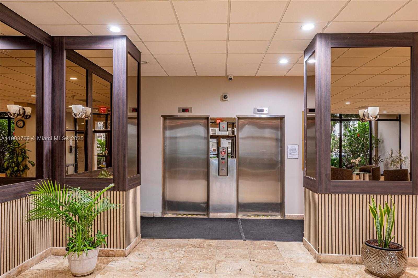 Small Image of 437 GOLDEN ISLES DR #9B-C, Hallandale Beach Number 51