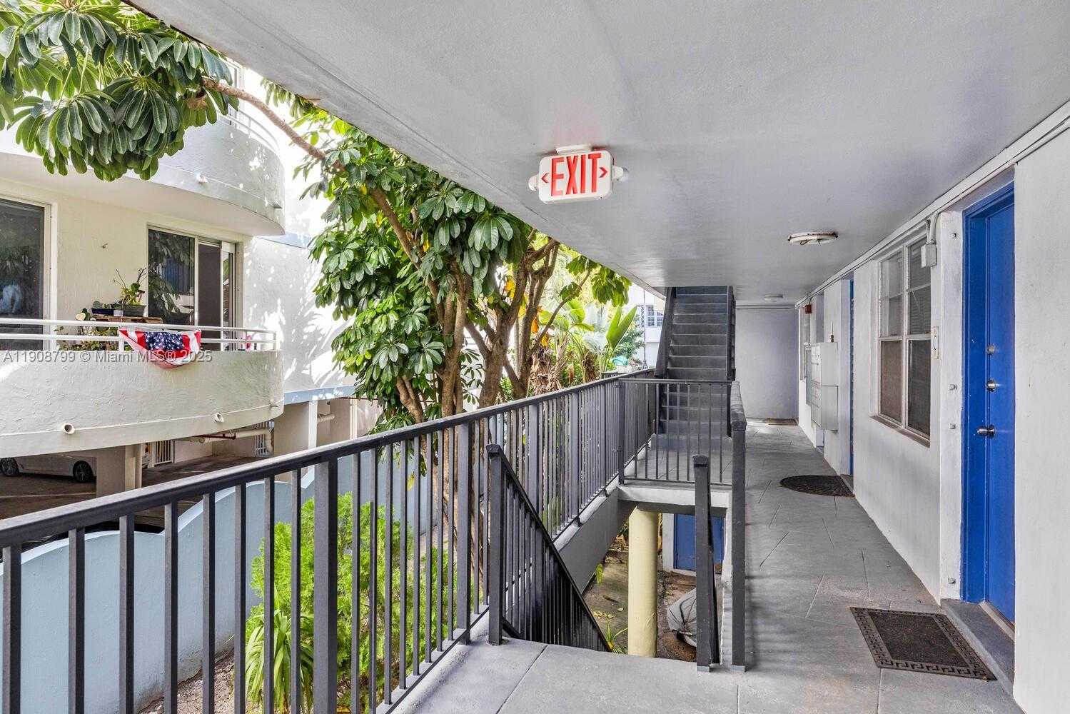 Small Image of 9140 COLLINS AVE #C, Surfside Number 13