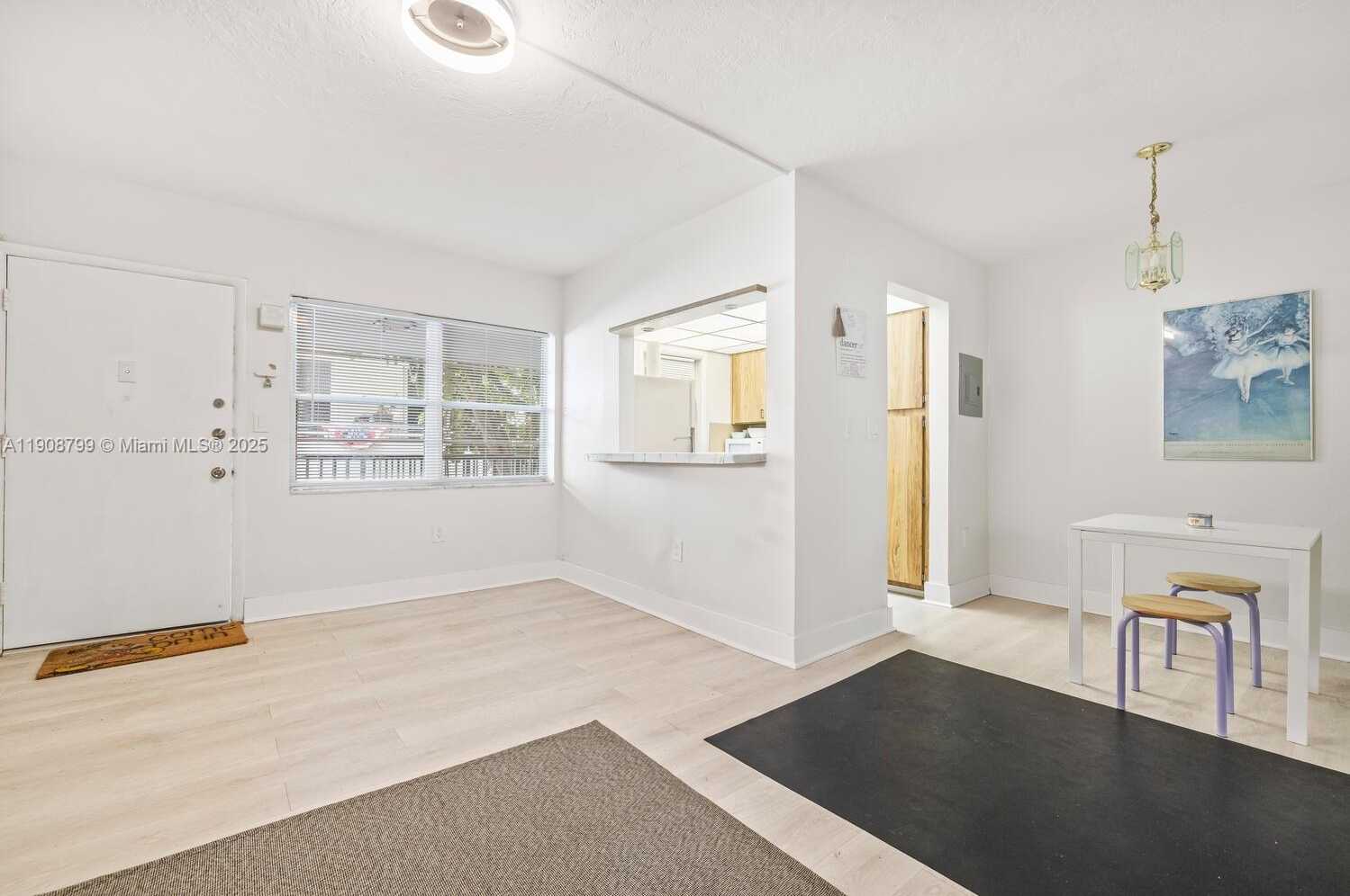 Small Image of 9140 COLLINS AVE #C, Surfside Number 4