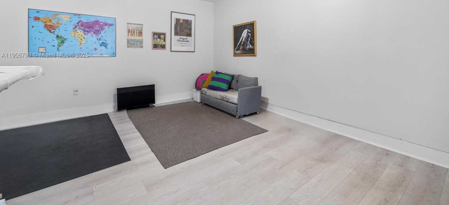 Small Image of 9140 COLLINS AVE #C, Surfside Number 7