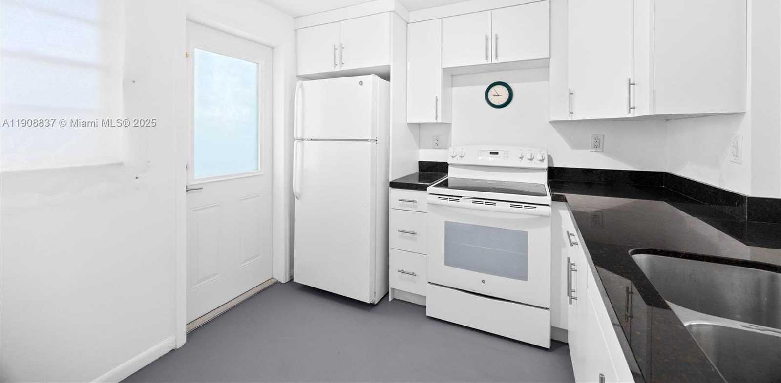 Small Image of 619 NORTH EAST 14TH AVE #304, Hallandale Beach Number 7