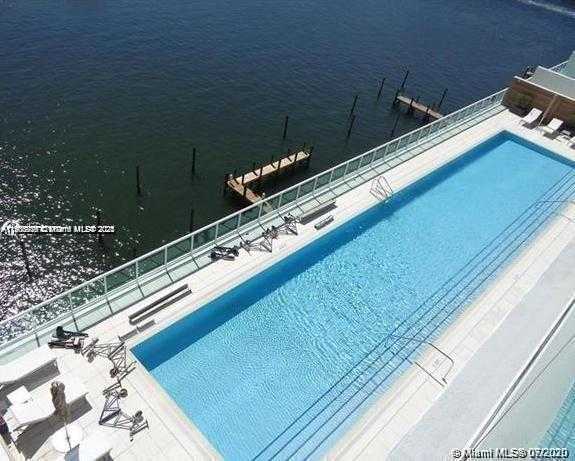 Imagen de Pequeño Objeto