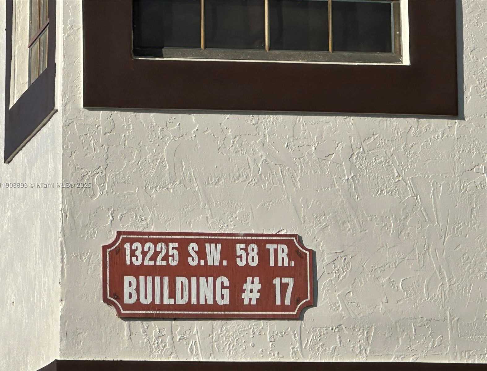 Small Image of Miami Number 2