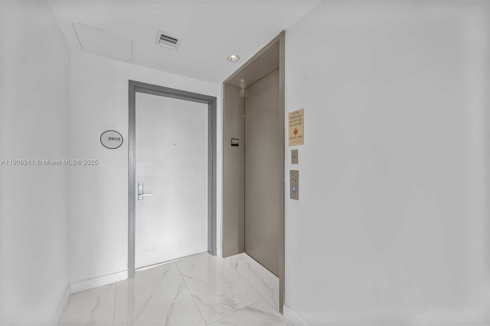 Small Image of 3131 NORTH EAST 7TH AVE #3505, Miami Number 27