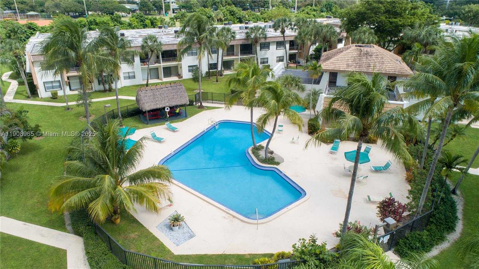 Small Image of 8281 SOUTH WEST 128TH ST #204-1, Pinecrest Number 16