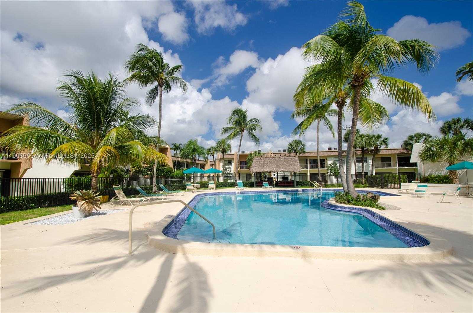 Small Image of 8281 SOUTH WEST 128TH ST #204-1, Pinecrest Number 17