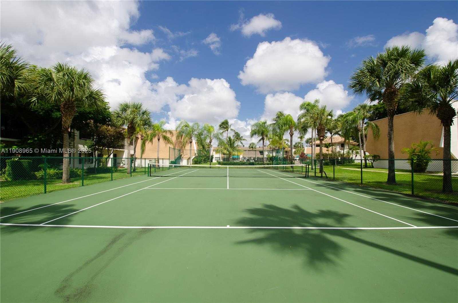 Small Image of 8281 SOUTH WEST 128TH ST #204-1, Pinecrest Number 19