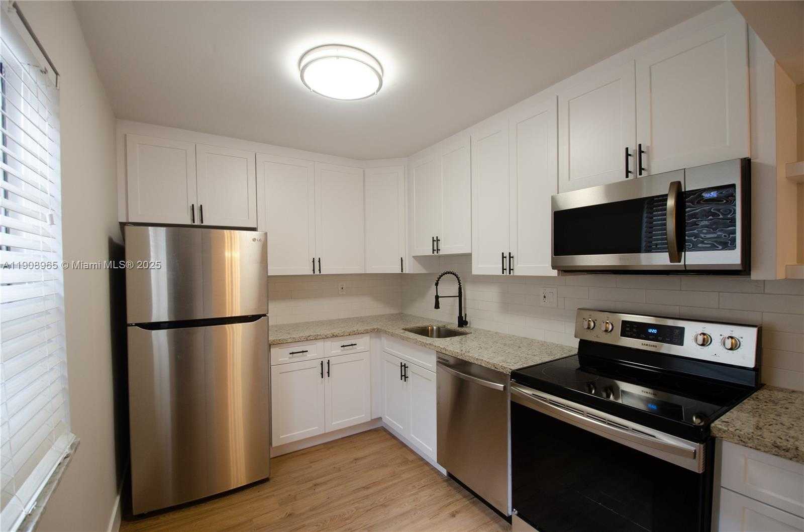 Small Image of 8281 SOUTH WEST 128TH ST #204-1, Pinecrest Number 3