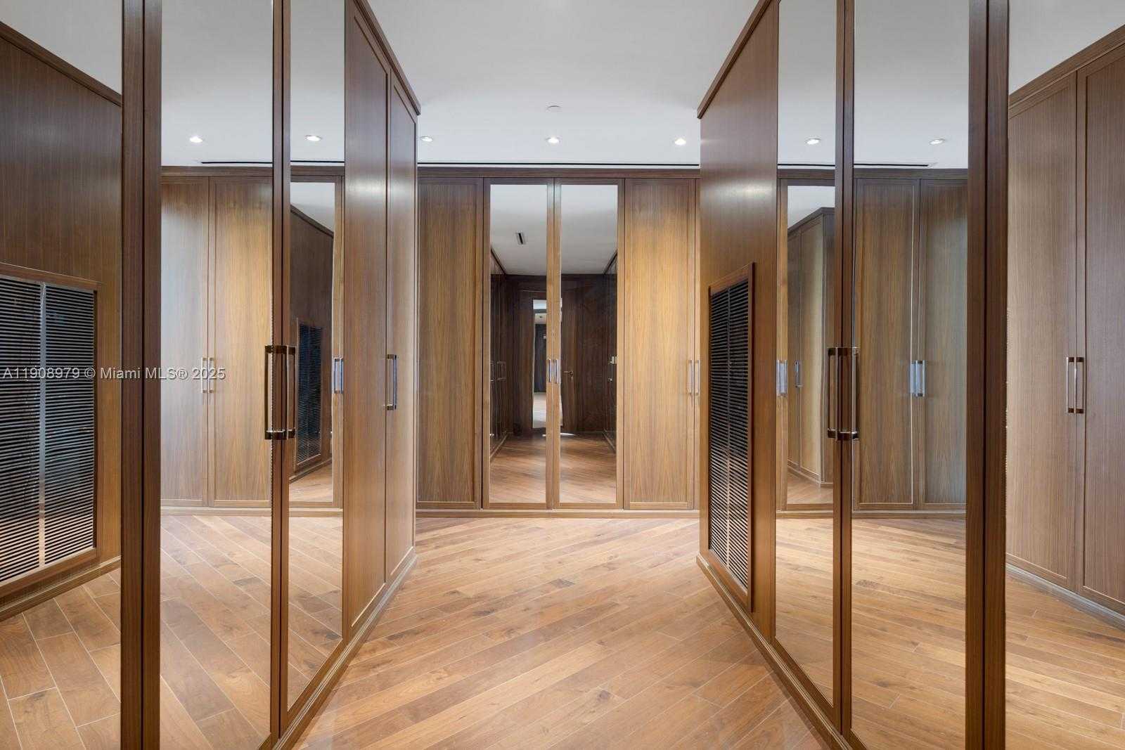 Small Image of 9703 EAST COLLINS AVE #PH-07, Bal Harbour Number 13