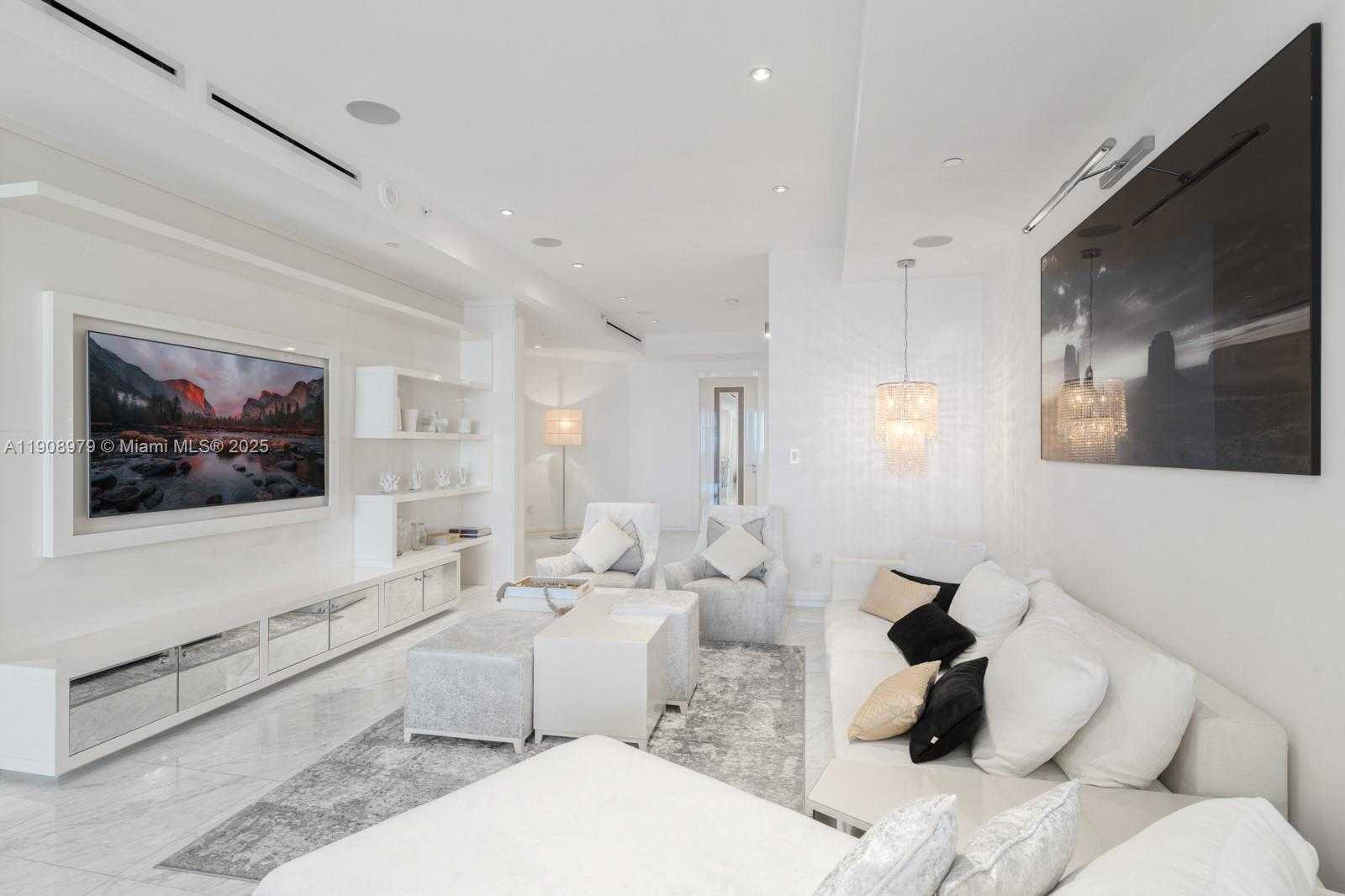 Small Image of 9703 EAST COLLINS AVE #PH-07, Bal Harbour Number 22