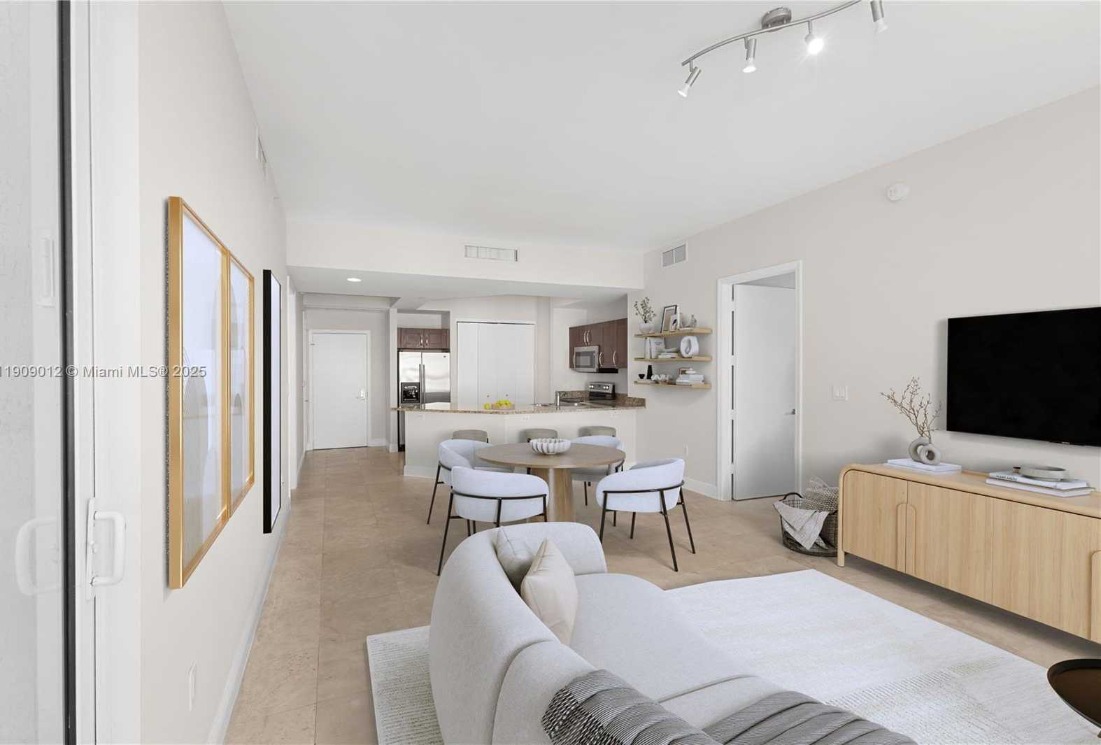 Imagen de Pequeño Objeto