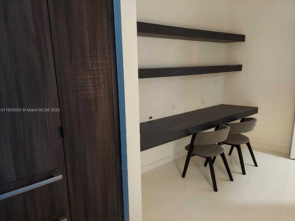 Small Image of 851 NORTH EAST 1ST AVE #2403, Miami Number 17