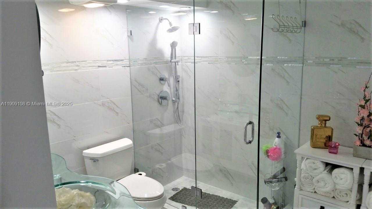 Small Image of 301 174TH ST #1901, Sunny Isles Beach Number 20