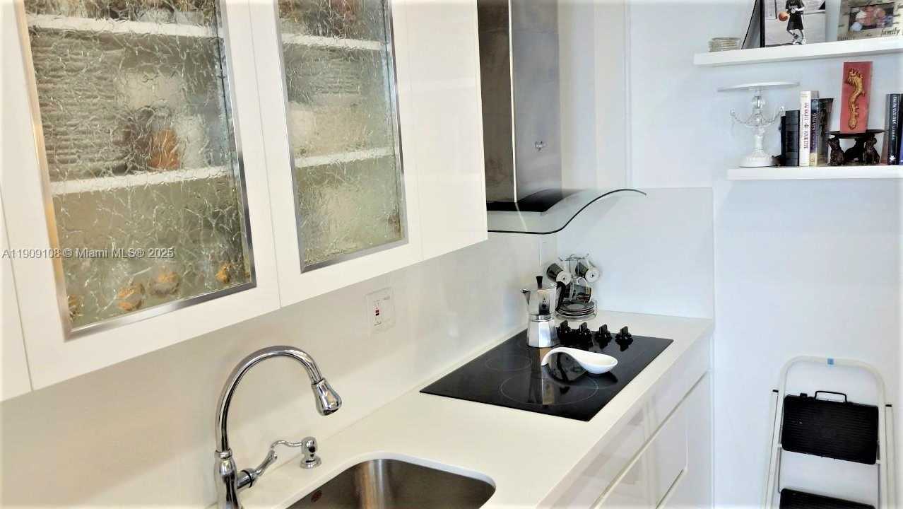 Small Image of 301 174TH ST #1901, Sunny Isles Beach Number 9