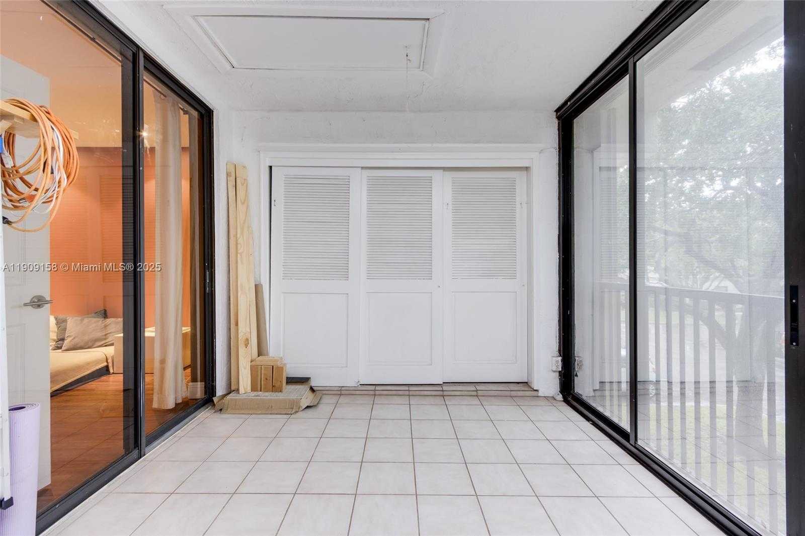 Small Image of 2880 SOUTH CARAMBOLA CIR S #2071, Coconut Creek Number 21