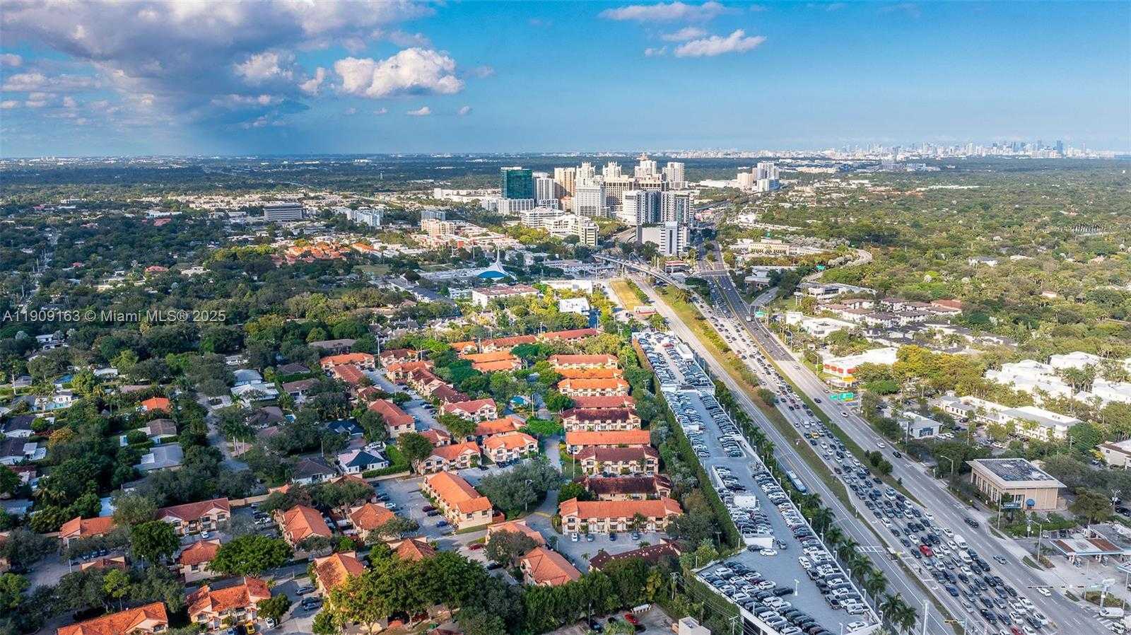 Small Image of 10037 SOUTH WEST 77TH CT, Miami Number 43